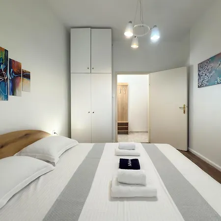 Apartment Luxury Downtown Z3
